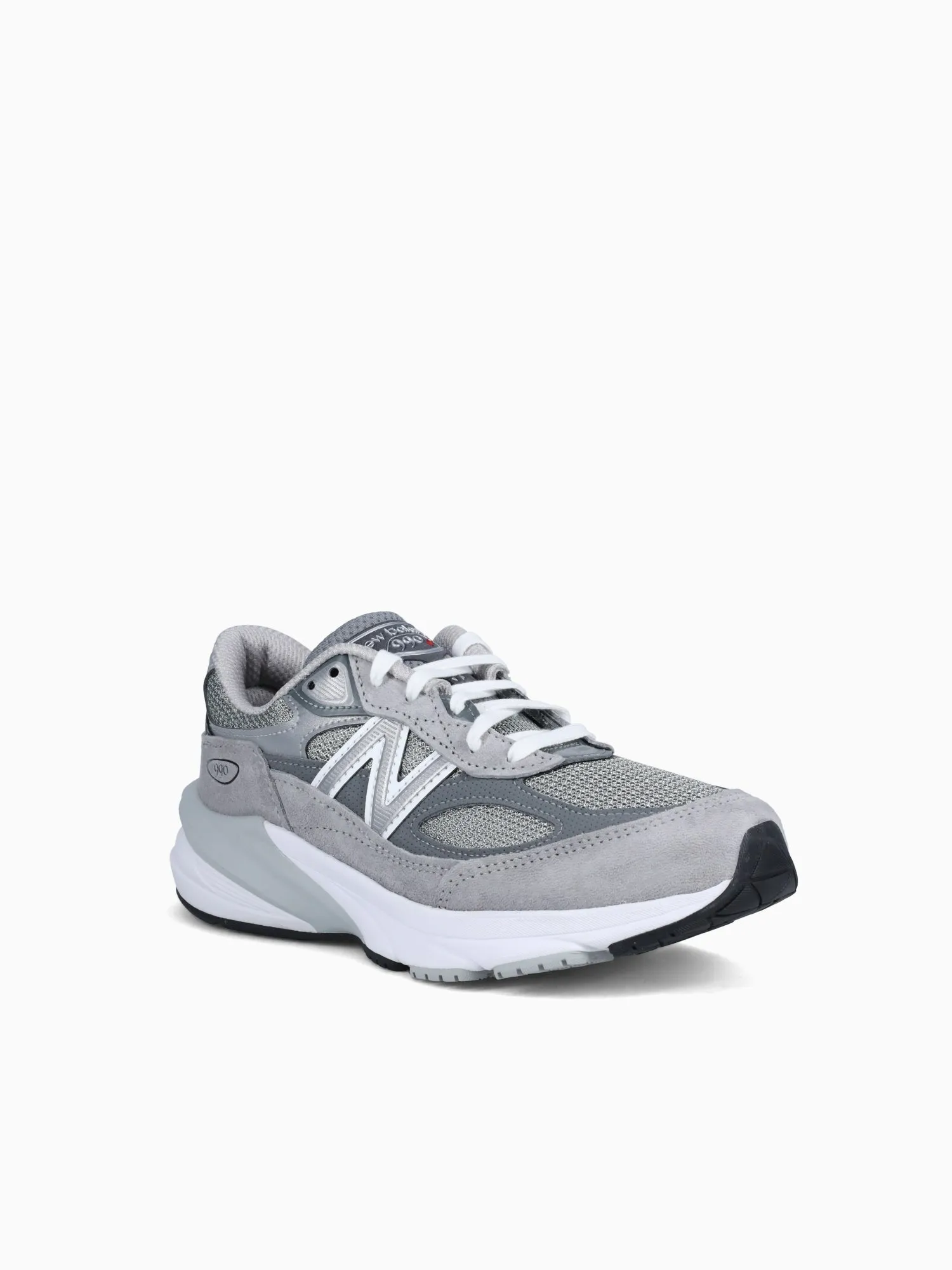 990v6 Grey Suede