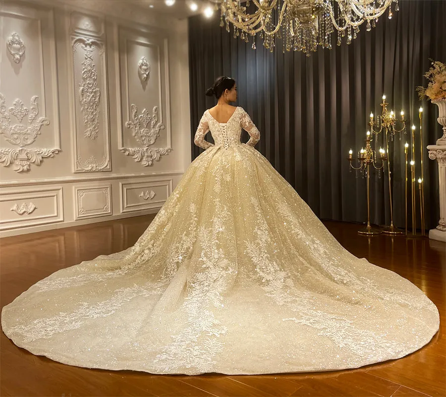 AM1070 Royal V-Neck Long Sleeve Lace Appliques Ball Gown luxury Wedding Dress