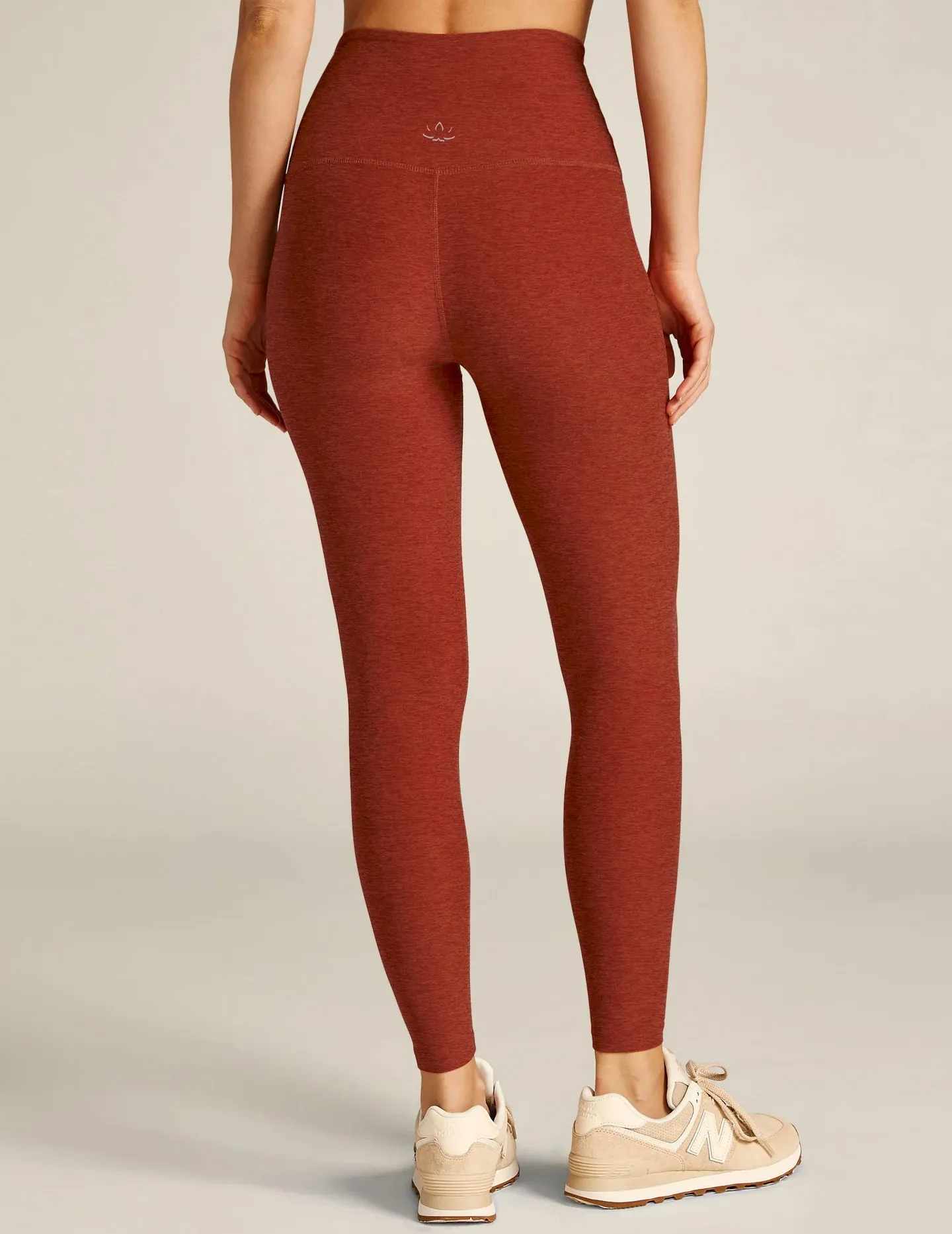 Beyond Yoga Caught in the Midi Legging - Red Sand Heather