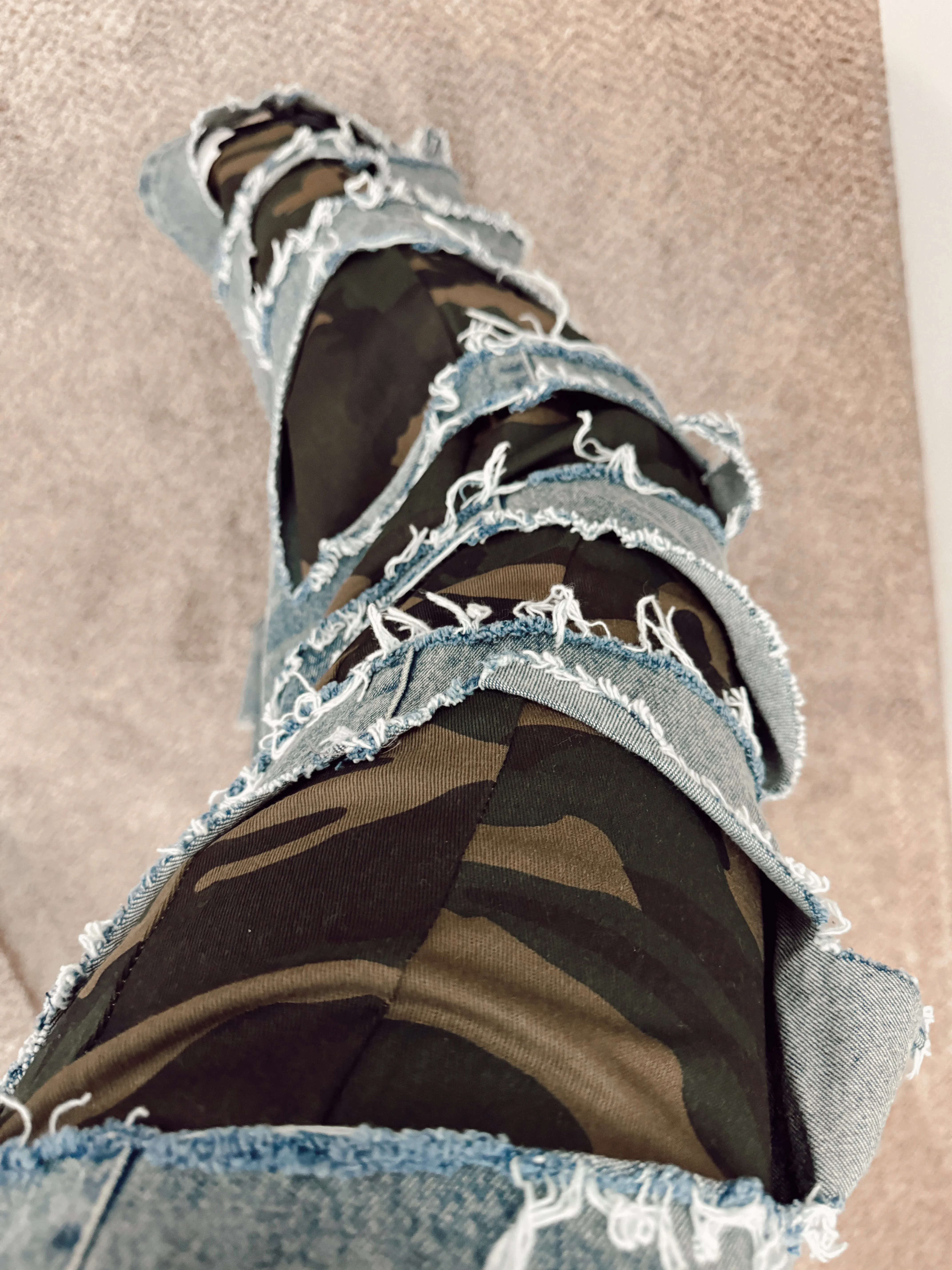 Camo cut jeans