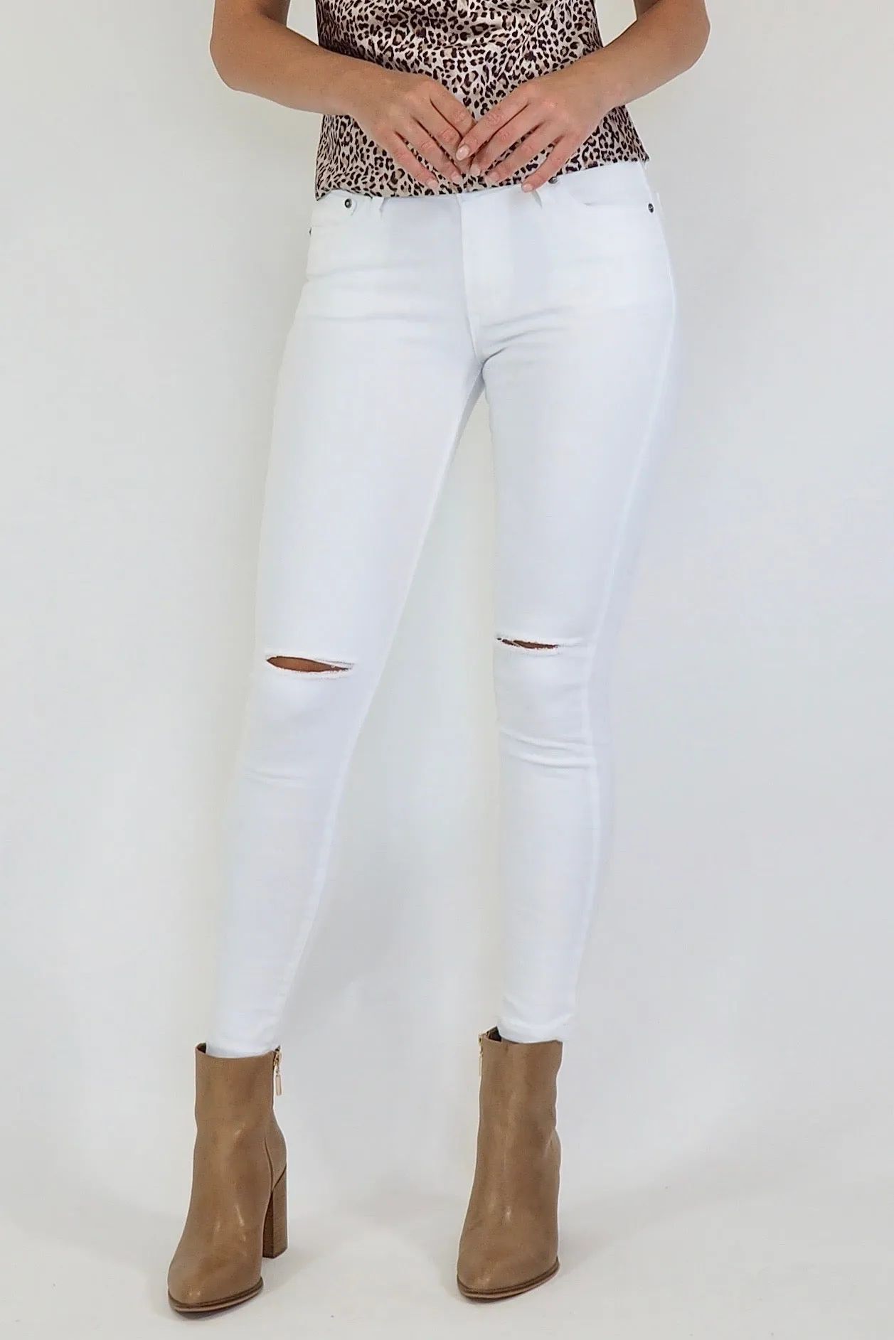 Cara Ripped Jeans (White)