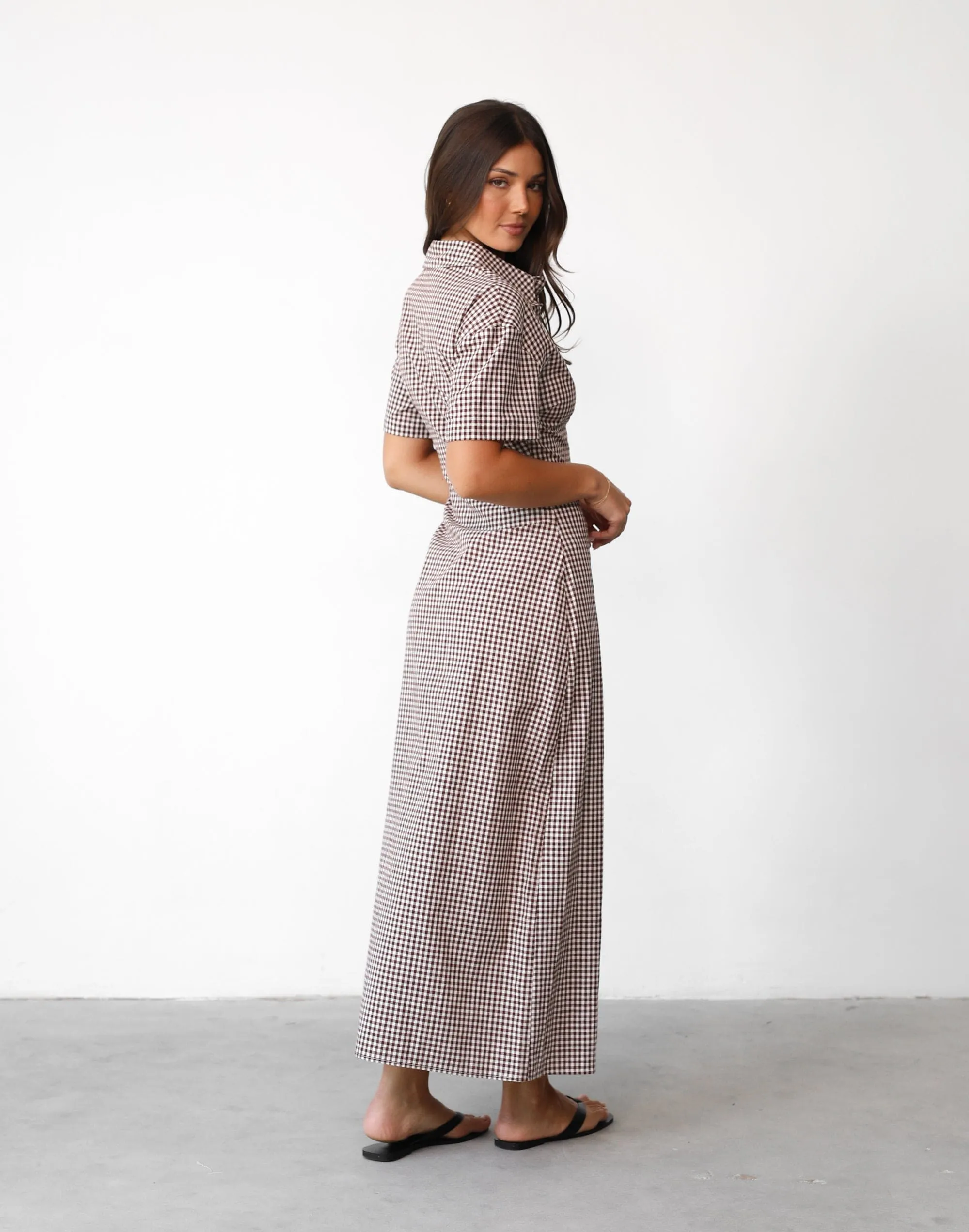 Chic Chocolate Gingham Maxi Dress for Effortless Elegance