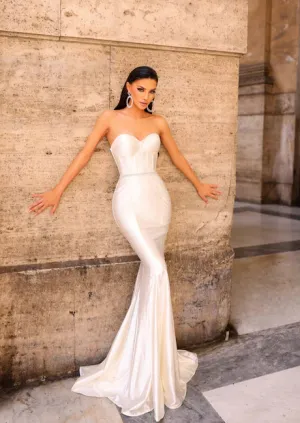 NICOLETTA Freya Gown - Ivory