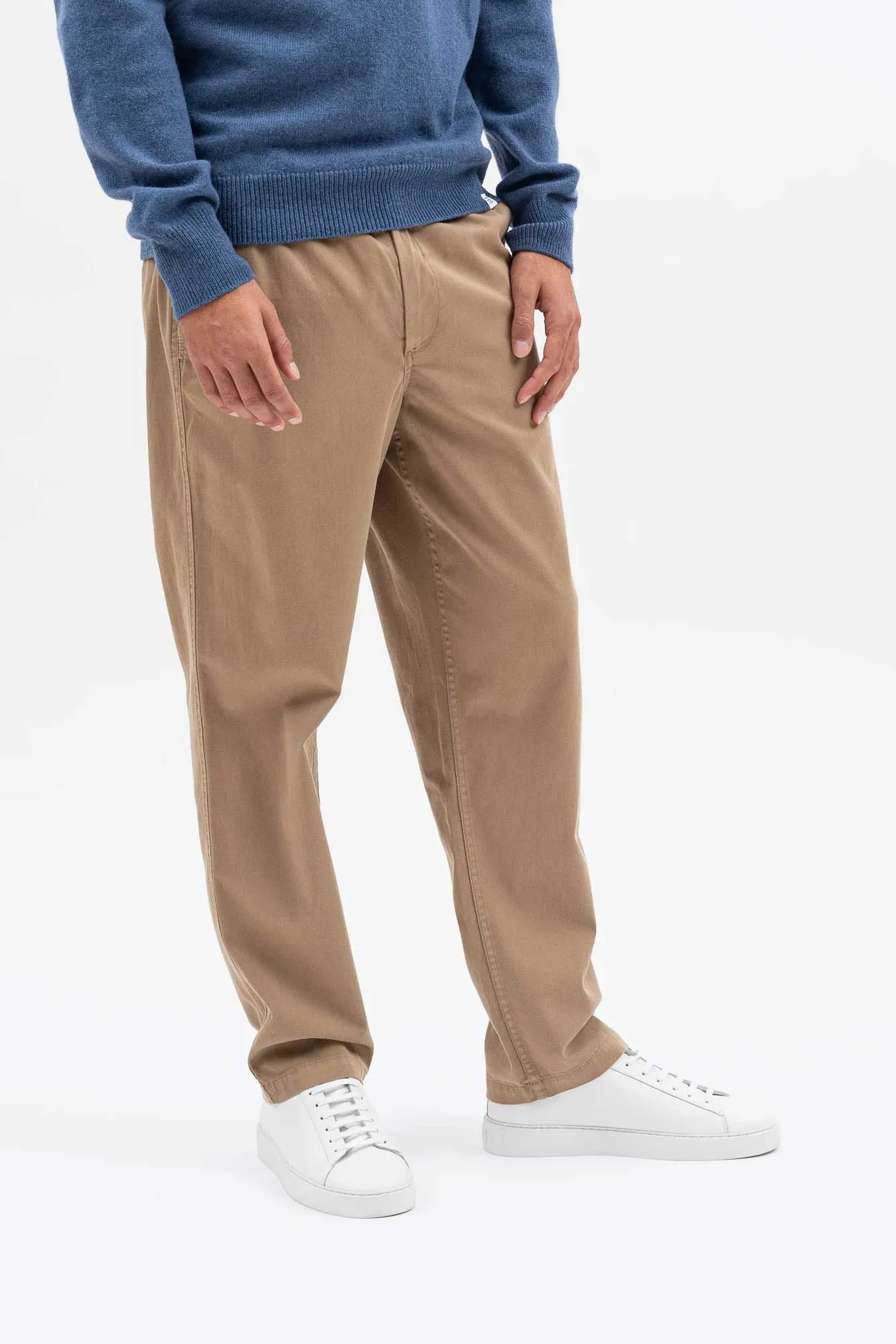 Norse Projects Ezra Light Stretch Twill Trouser in Utility Khaki