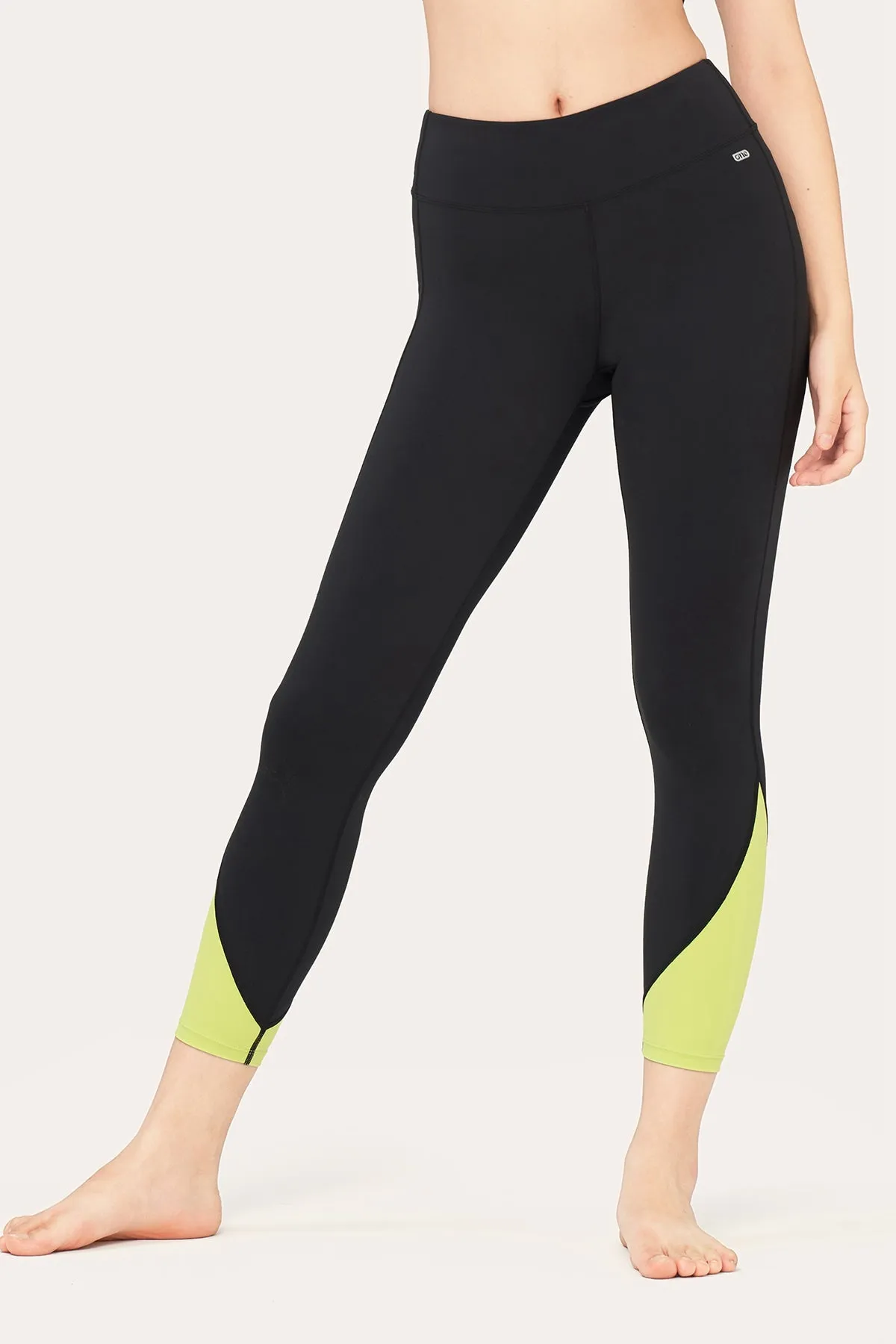 Racer Twist Legging